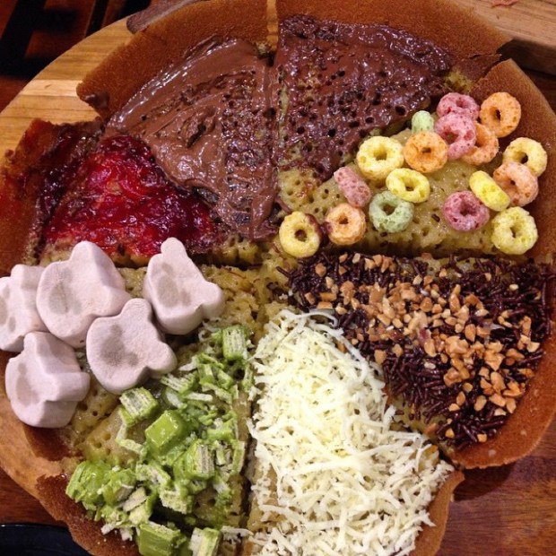 Instagram media by eathappens - #Repost @sarskyyy ・・・ Sweet treats🍫👅